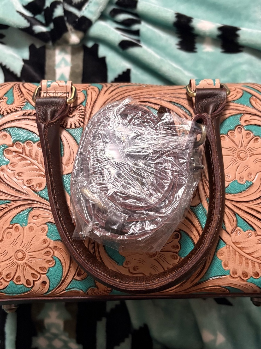 Western Floral Hand Tooled Medium Speedy - Picture 9 of 12
